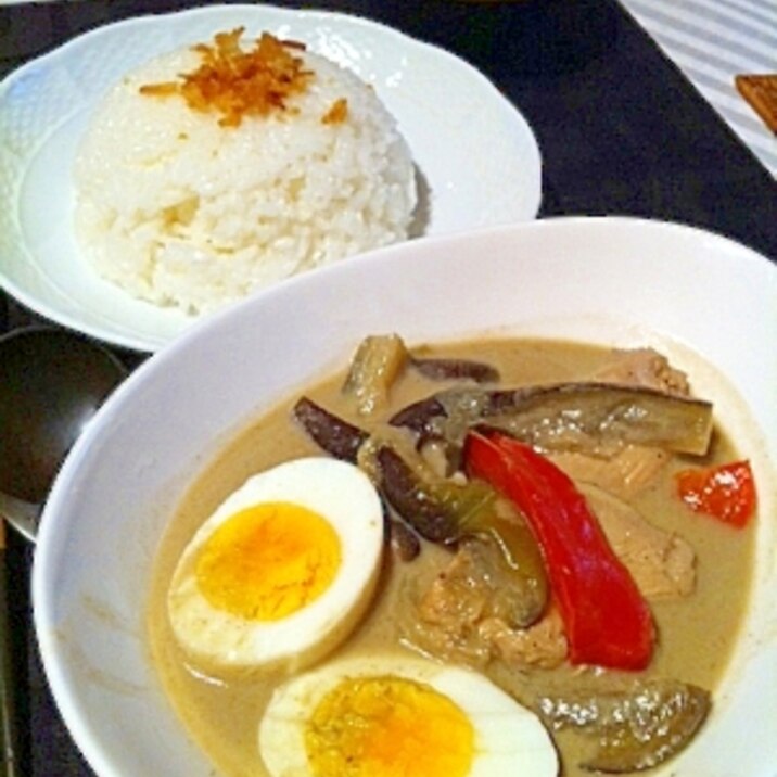 簡単!絶品☆なすと鶏肉のグリーンカレー